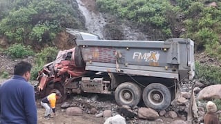 Volquete cae a quebrada y deja un fallecido en Condesuyos, Arequipa