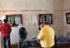 III Encuentro de Numismática Arequipa en la Biblioteca Mario Vargas Llosa