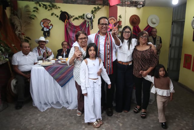 Roberto Sánchez: así fue el desayuno electoral junto a su familia en Huaral (Fotos: Jesús Saucedo/GEC)