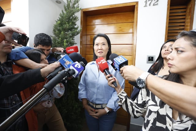 Keiko Fujimori declara a la prensa (Fotos: Mario Zapata/GEC)