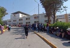 Hospital Honorio Delgado de Arequipa: Hacen colas por citas que perdieron en huelga médica (VIDEO)