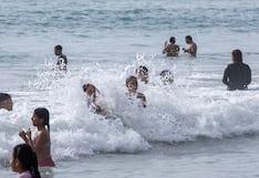 Chorrillos: Playa Agua Dulce lució concurrida pese a condiciones marítimas adversas (FOTOS)