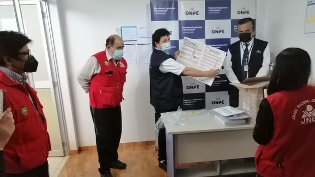 ODPE Ica inició con el despliegue del material electoral a tres poblados