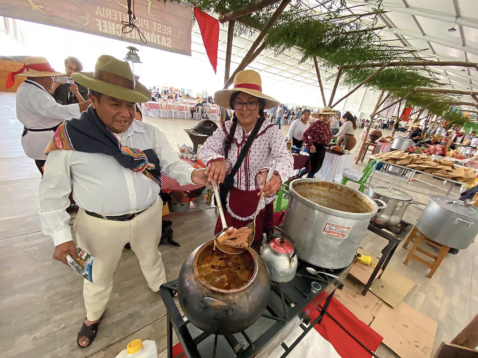 El adobo es un tradicional desayuno de Arequipa. (Foto: GEC)