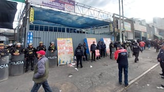 Arequipa: Clausuran terminal informal de minivanes en José Luis Bustamante y Rivero