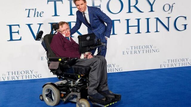 ​Oscar 2015: Esto es lo que le dijo Stephen Hawking al actor Eddir Redmayne