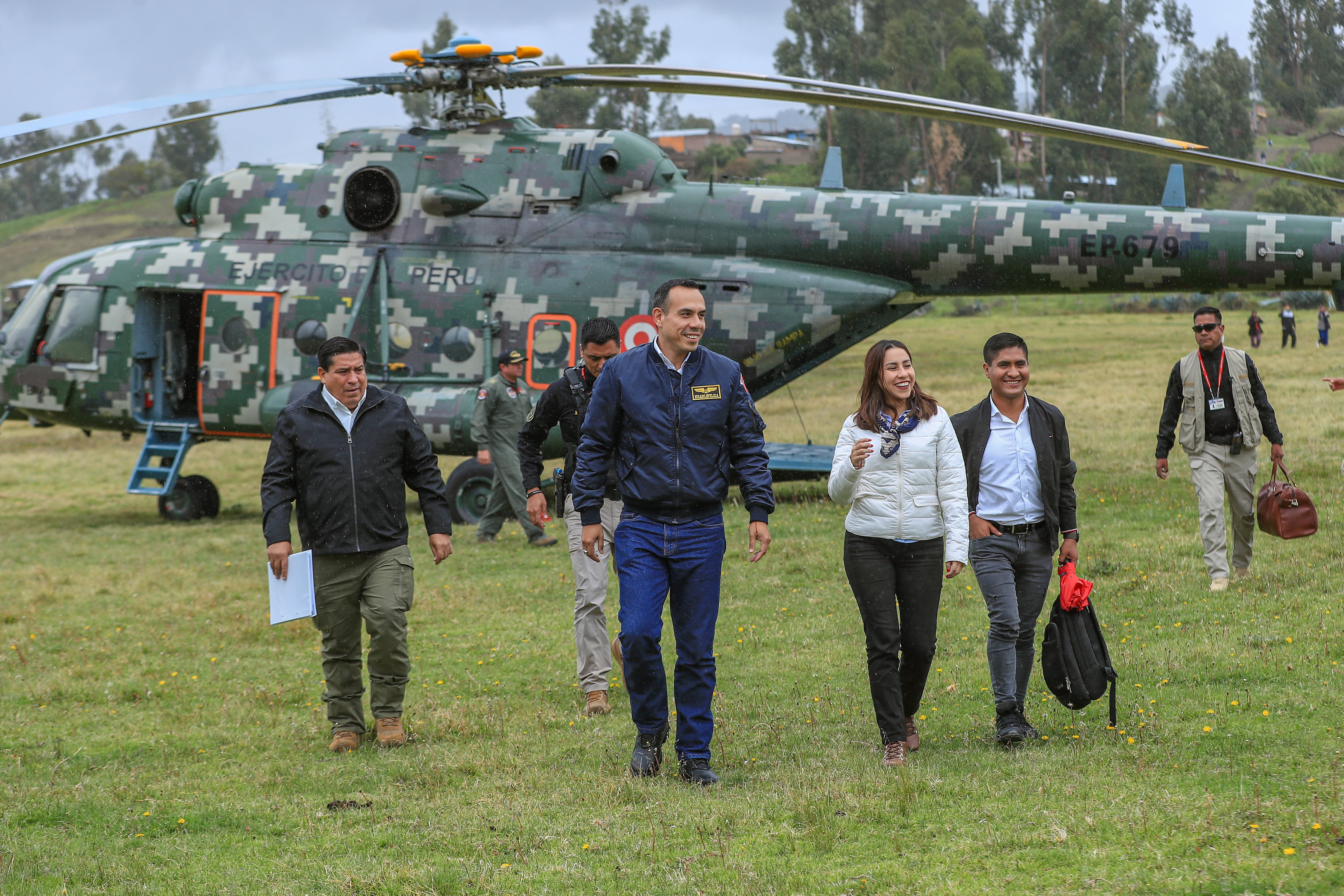 Presidente anuncia medidas para impulsar la economía regional y acelerar obras clave. FOTO: PRESIDENCIA