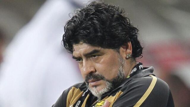 Las FARC invitan a Maradona y otros futbolistas a un partido por la paz