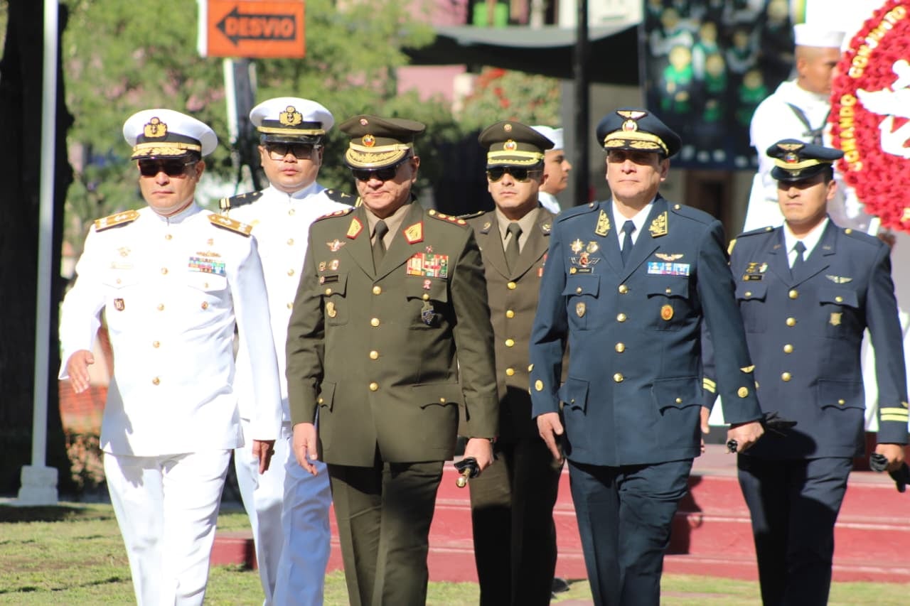 Homenaje a don José de San Martín en Arequipa. (Foto: Álvaro Figueroa/@photo.gec)