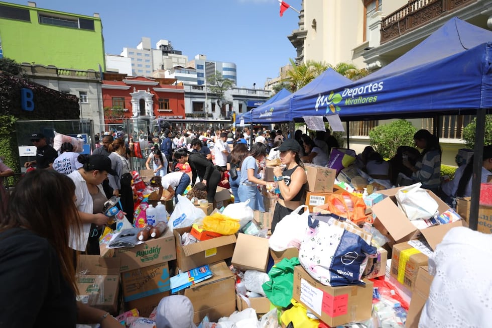 La comunidad peruana y venezolana responde con solidaridad para apoyar a los miles de afectados por la emergencia sísmica en Venezuela