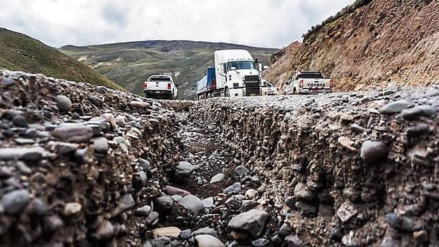 Arequipa: Carretera Viscachani Caylloma abandonada por autoridades