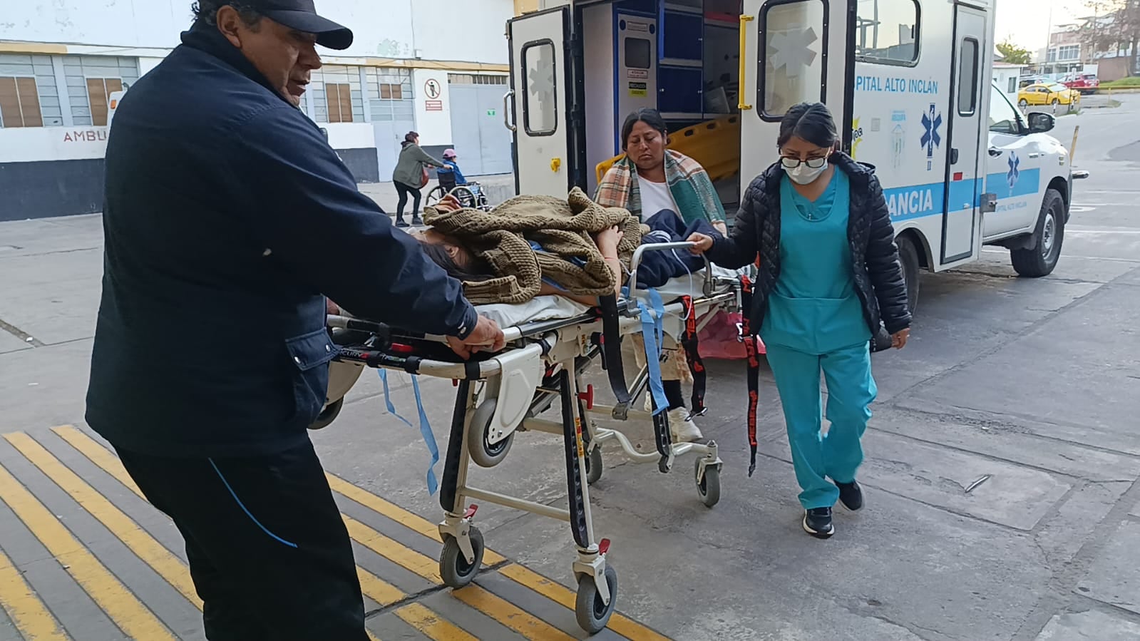 Heridos de accidente en Cocachacra fueron trasladados a diferentes hospitales de Arequipa (Fotos: GEC)
