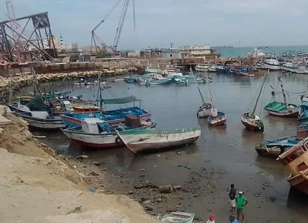 Según constató el administrador local de Aguas del Chura, Ricardo Paredes, el vertimiento proviene del mercado Acapulco