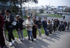 Alberto Fujimori: Simpatizantes hacen largas colas en exteriores del Ministerio de Cultura