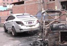 Ventanilla: Delincuentes incendiaron mototaxi en plena vía pública