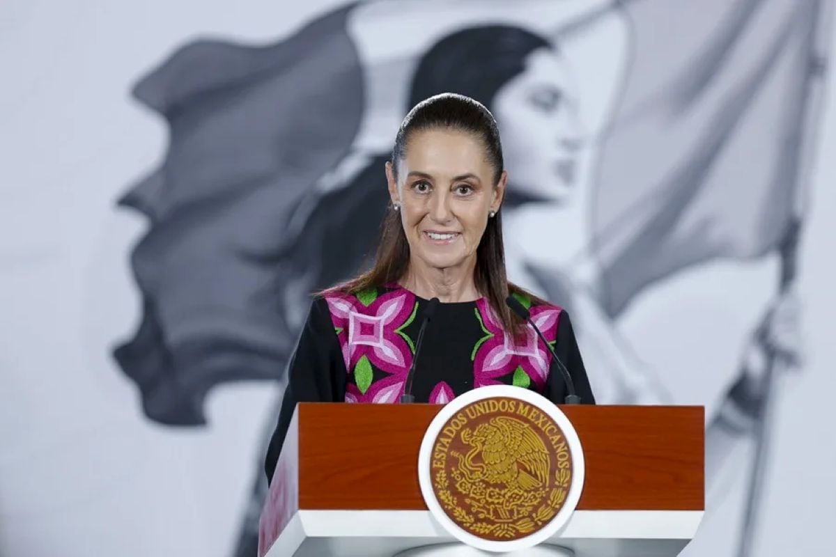 La presidenta de México, Claudia Sheinbaum, afirmó que ya existe contacto con el Gobierno de Keiko Fujimori para restablecer las relaciones diplomáticas. Foto: EFE.