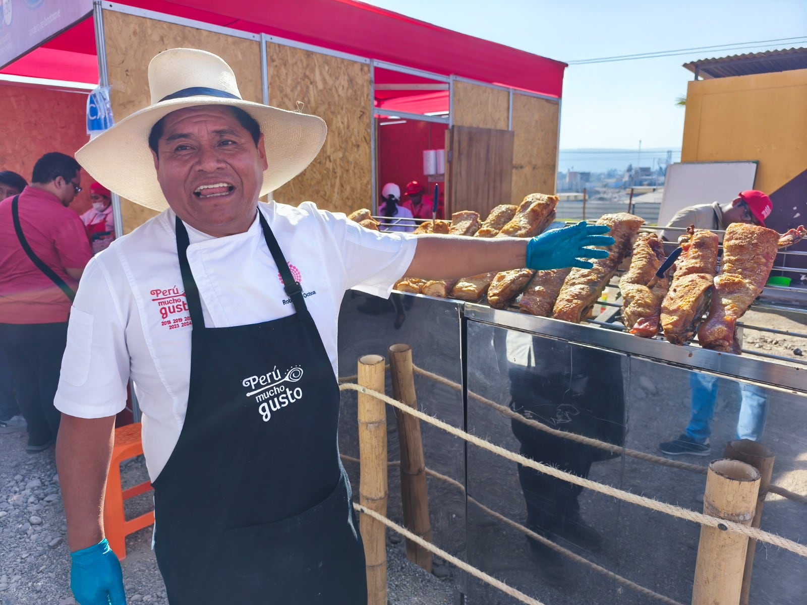 En el Parque Perú de Tacna se presentan 162 expositores gastronómicos. (Foto: Correo)