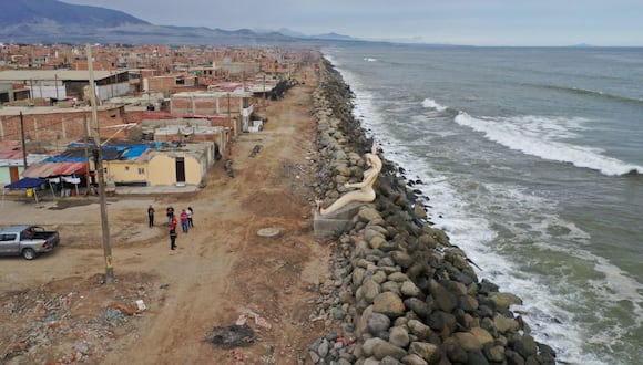 Obra busca dar solución al problema de erosión costera en Las Delicias, Buenos Aires y Huanchaco, que afecta la seguridad de los pobladores y la infraestructura de la zona.