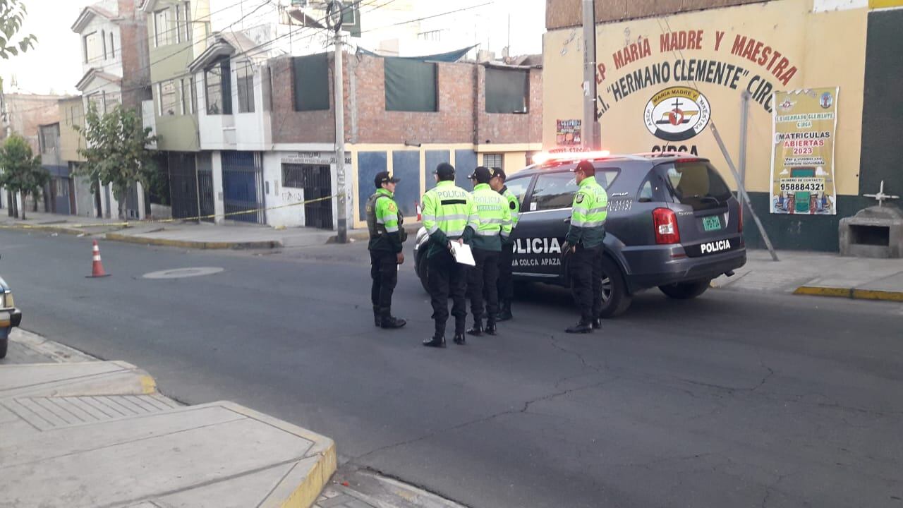 Los agentes de la comisaría Juan de Dios Colca Apaza intentaron auxiliar a la víctima, pero murió de un caro respiratorio. (Foto: Difusión)
