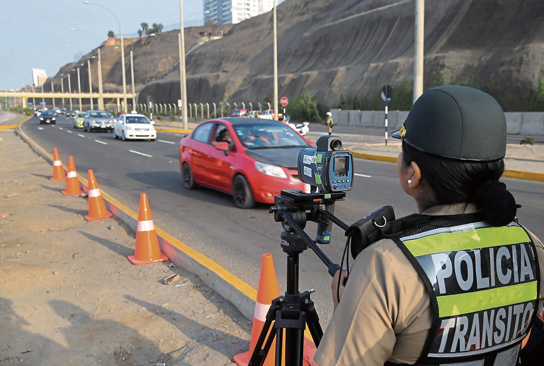 Instructivo determina los datos que se deberán incluir en las imágenes que se capten durante el control de velocidad que se ejecuten en Lima.
