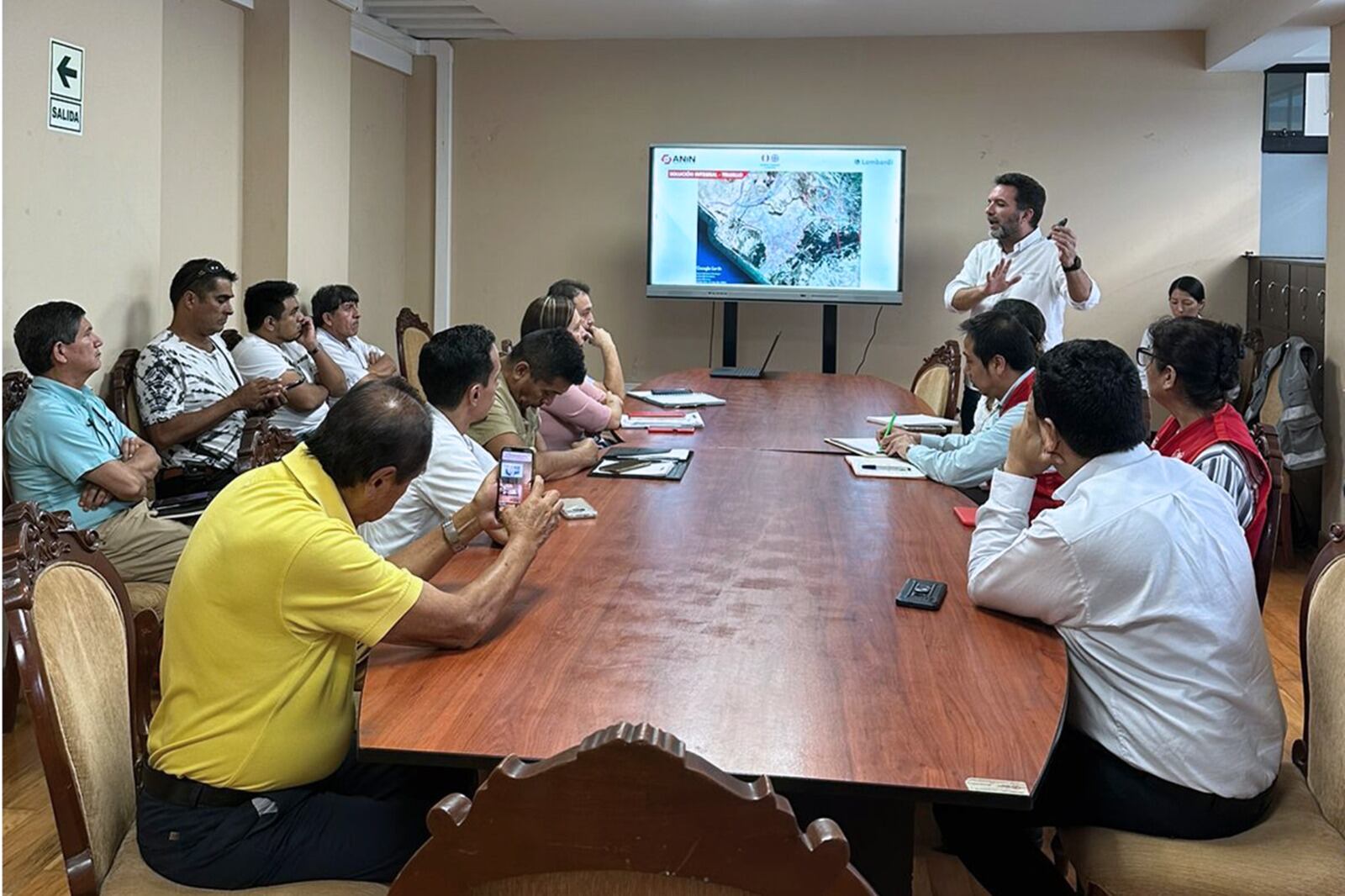 Este proyecto tiene por objeto completar la solución definitiva e integral a las inundaciones que se registraron durante el pasado Fenómeno de El Niño Costero del año 2017 y hechos los que ocurren como consecuencia del cambio climatológico.