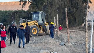 Tacna: Con maquinaria y policías recuperan terreno del GRT en distrito Pachía