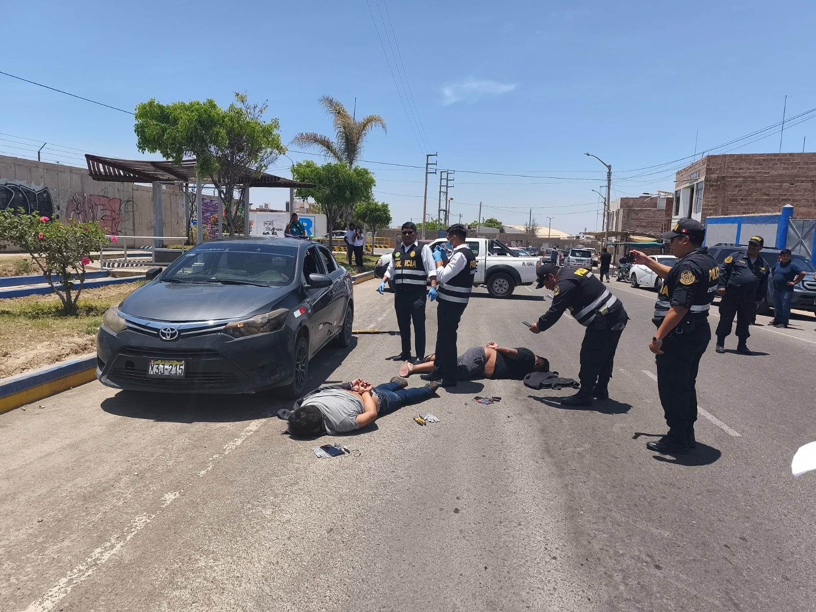 Personal del Departamento de Robo de Vehículos (Deprove) de Tacna los intervino en Pocollay. (Foto: Correo)