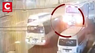 Trabajador municipal muere al caer de una combi con la puerta abierta en Ate (VIDEO)