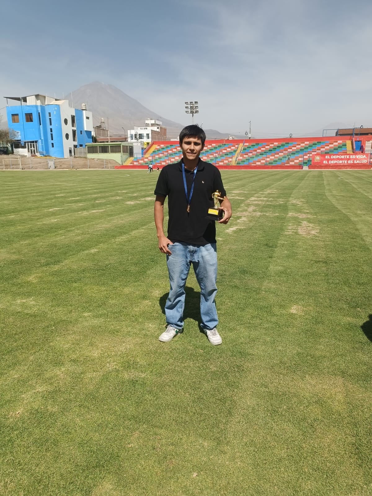 Mejor arquero de Segunda División en Cayma. Foto: Vicente Medina.