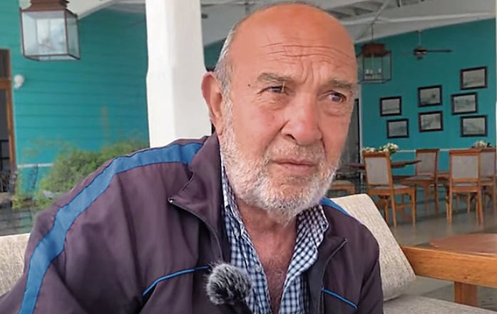 Reemplaza a apepista David Calderón de los Ríos.