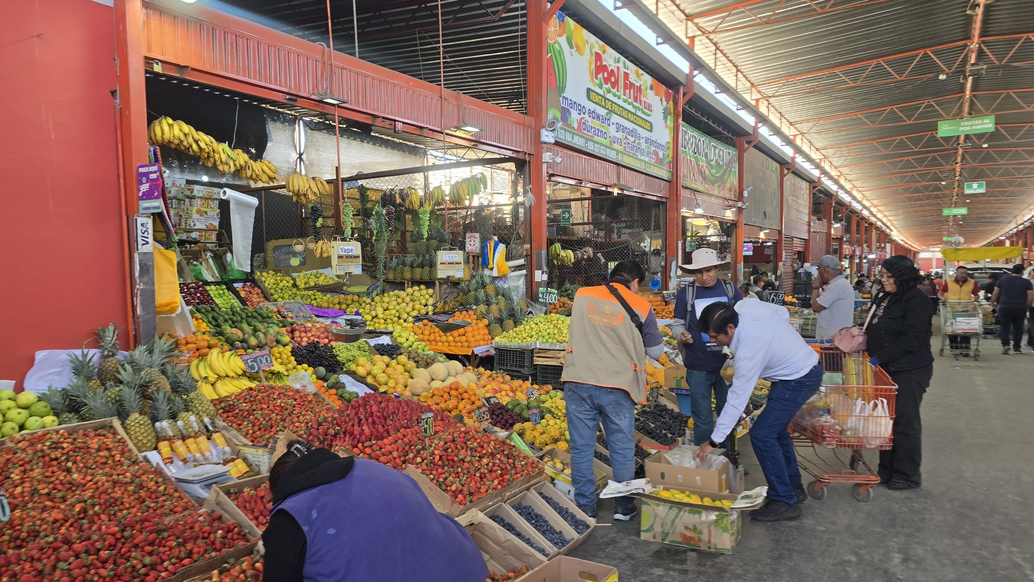 Registran poco ingreso de frutas a los mercados de Arequipa. Foto: GEC.