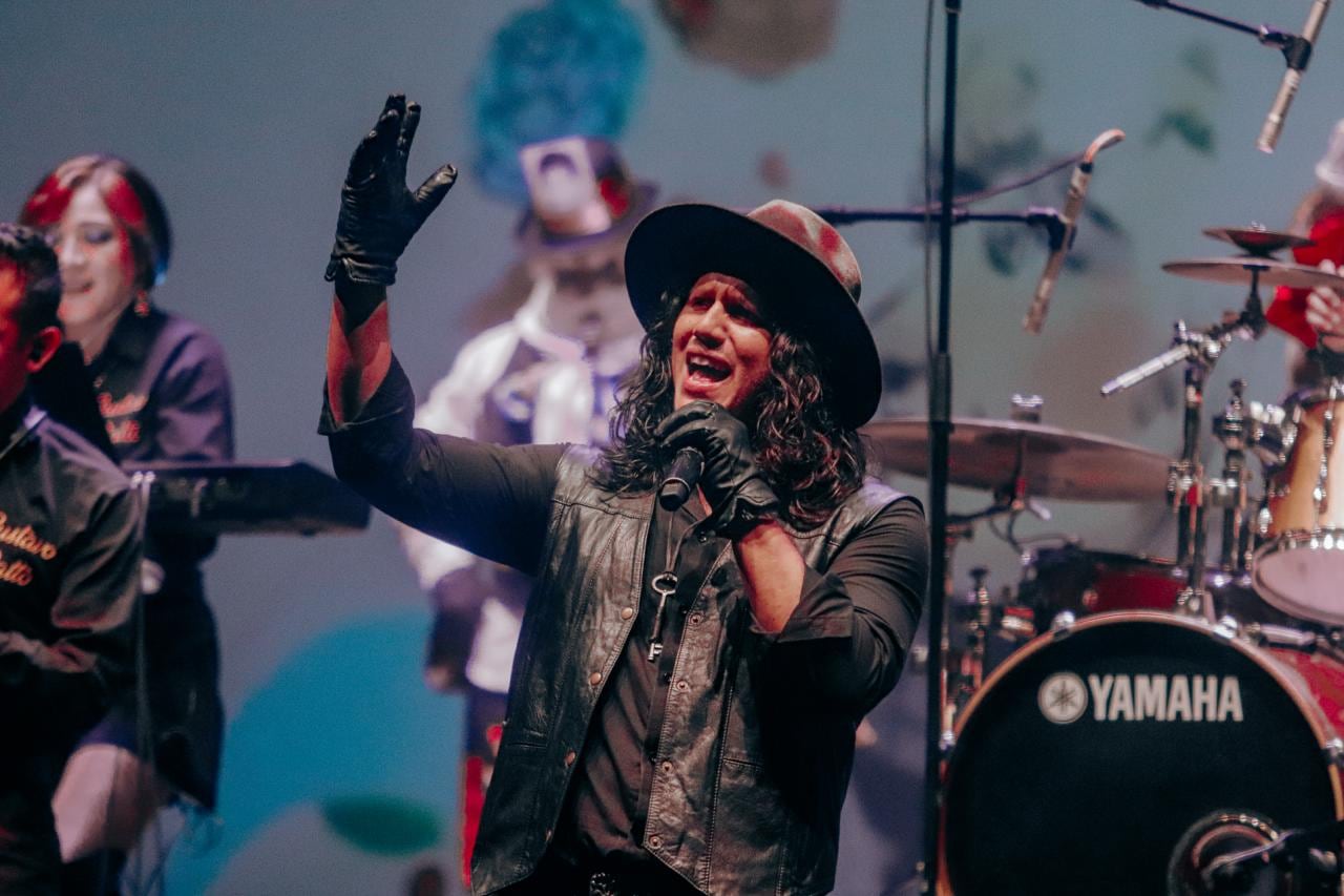 El espectáculo reunirá música, danza y gastronomía andina en un almuerzo show familiar en Lima.