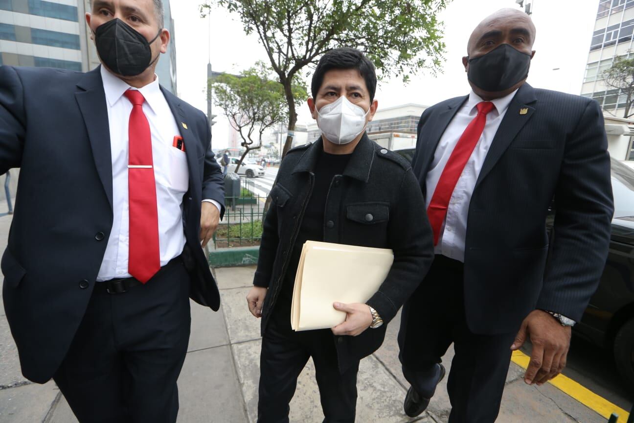 Zamir Villaverde, investigado por presunto lavado de activos durante el gobierno de Pedro Castillo.