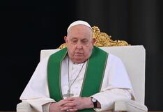 El papa pasó una “noche tranquila” en el hospital, pero canceló sus compromisos del fin de semana