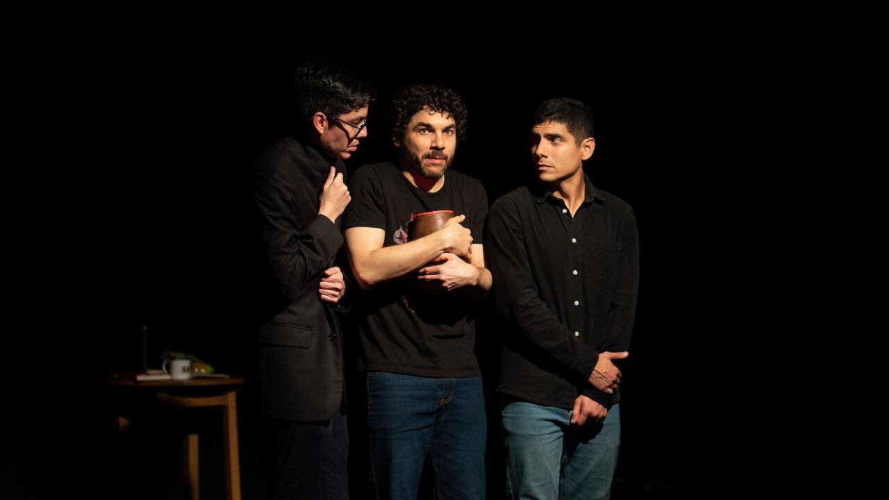 ‘Infusión’ dirigida por Oscar Carillo y Eduardo Adrianzén en el Auditorio Británico Cultural.