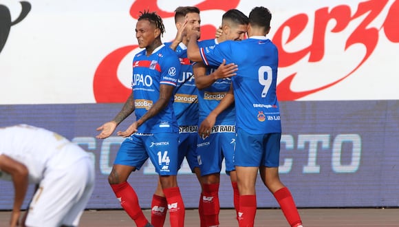 El cuadro tricolor ganó por 3 a 2 a Deportivo Binacional, con tantos de Alexis Cossío, Gustavo Viera y Federico González. (Foto: CAM)