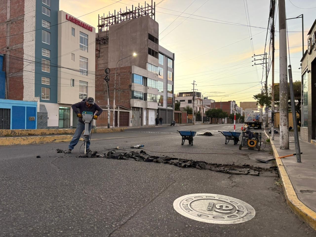 Mantenimiento de la Av. Lambramani durará 30 días. FOTO: Municipalidad de Arequipa