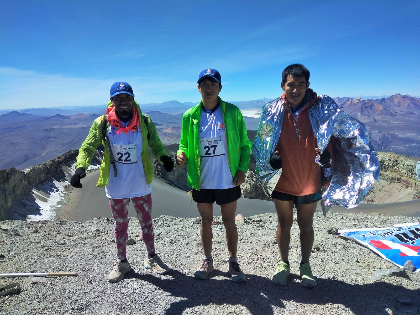 Los tres primeros lugares de skyrunning. Foto: Club Deportivo de Andinismo de Arequipa