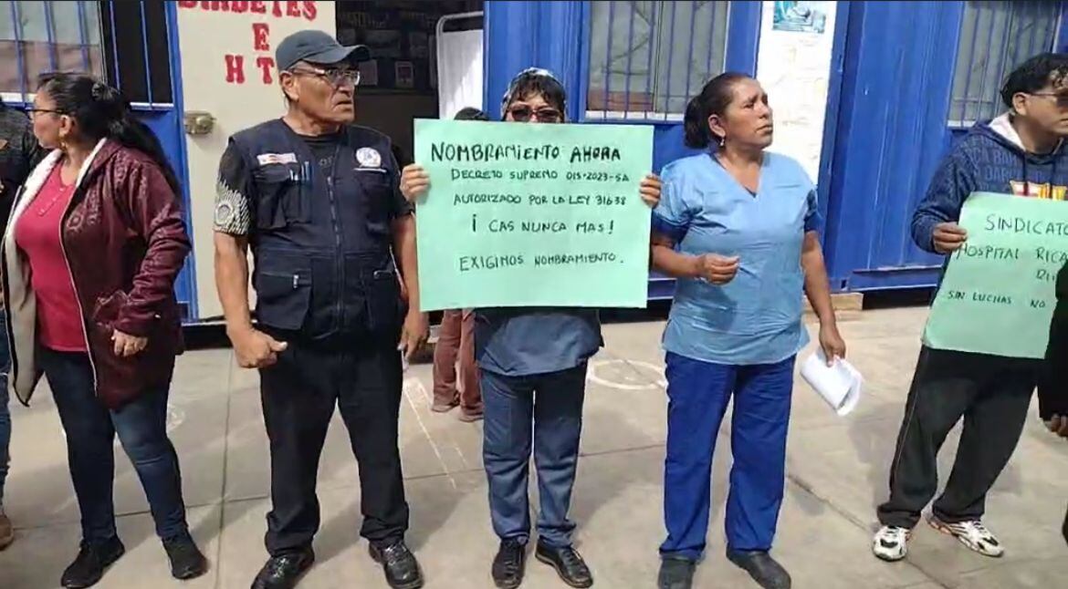 Trabajadores del Hospital de Nasca protestan por nombramiento