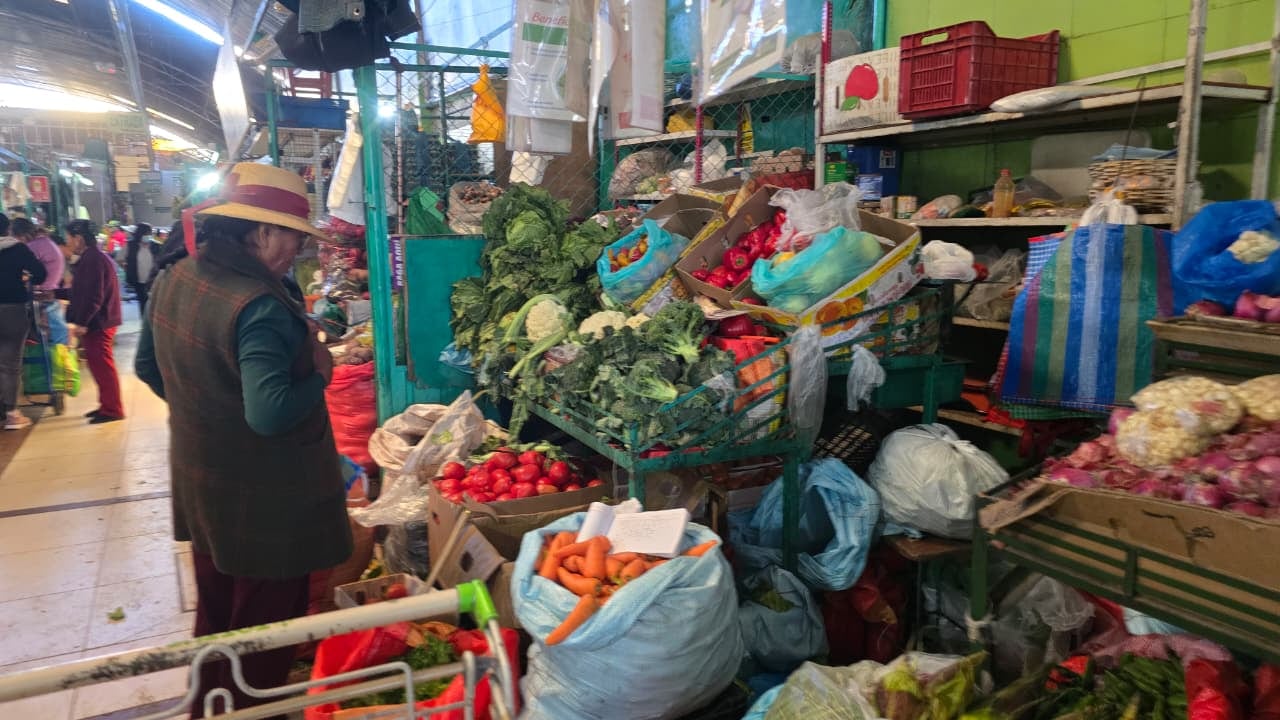 Precio de los alimentos en el mercado Nueva Aurora de Arequipa. (Foto: Yunsu Pariapaza/@photo.gec)