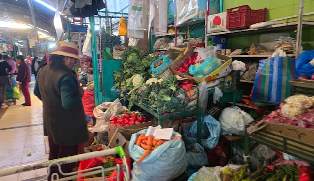 Precio de los alimentos en el mercado Nueva Aurora de Arequipa. (Foto: Yunsu Pariapaza/@photo.gec)
