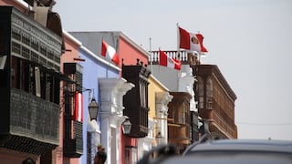 Alcalde de Trujillo pide embanderar casas por Fiestas Patrias