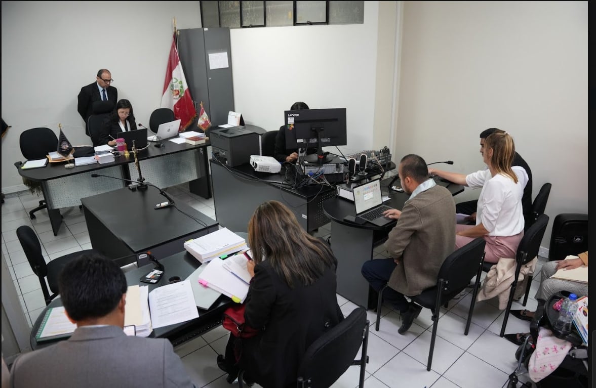 En la Corte Superior de Jusiticia de Arequipa utilizan software para traducción de lenguas extranjeras. Foto: CSJA.