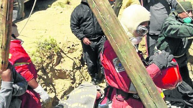 Cuerpos de mineros aun no puede ser retirados de socavón