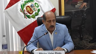 Héctor Valer cuestiona reunión no registrada del presidente y pide acción fiscal