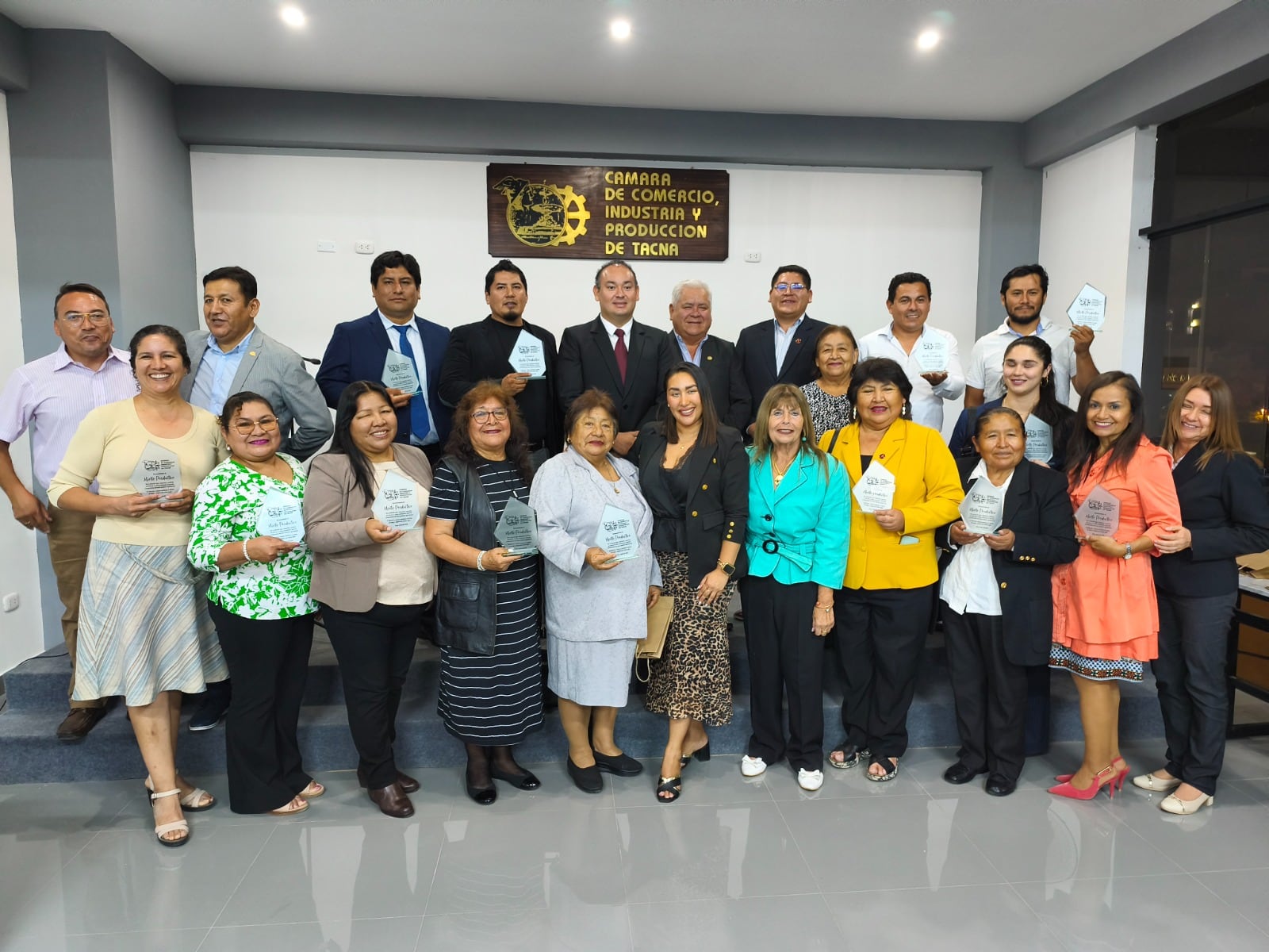 CCIPT reconoció el talento y la dedicación de los empresarios agroindustriales. (Foto: Correo)