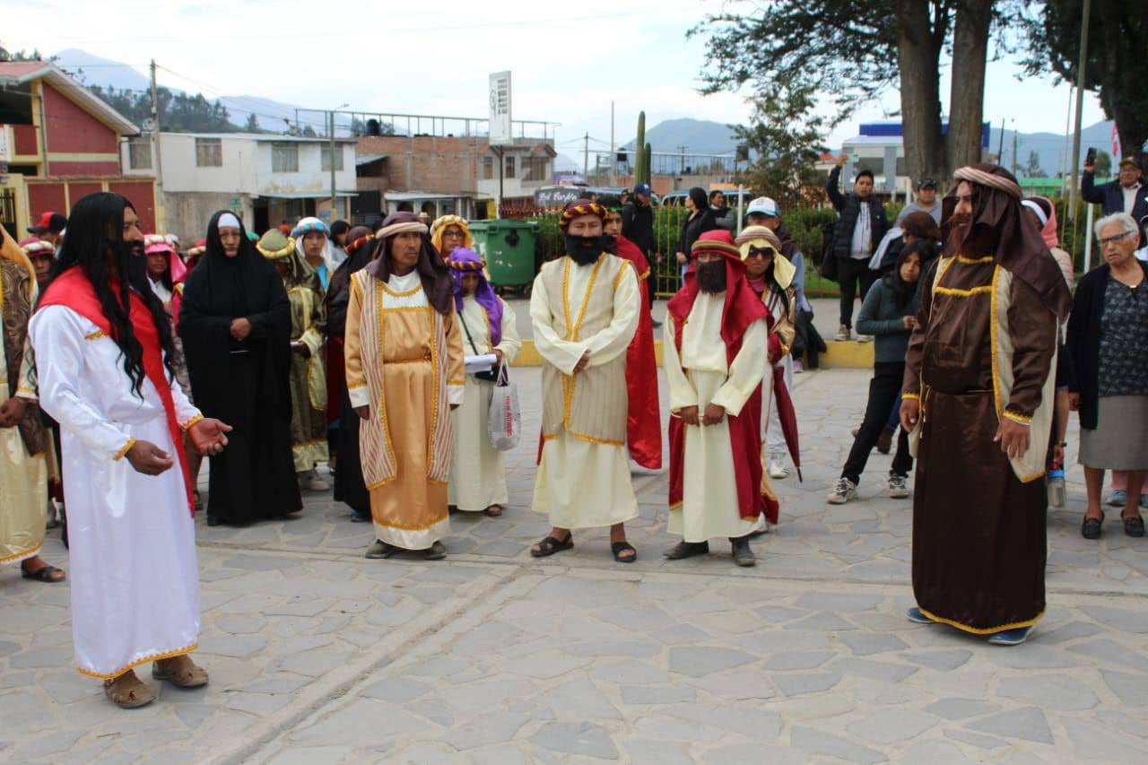 Vía Crucis en Pampacolca, provincia de Castilla. (Foto: Pampacolca, tierra de Lindas Costumbres y Tradiciones/Facebook)