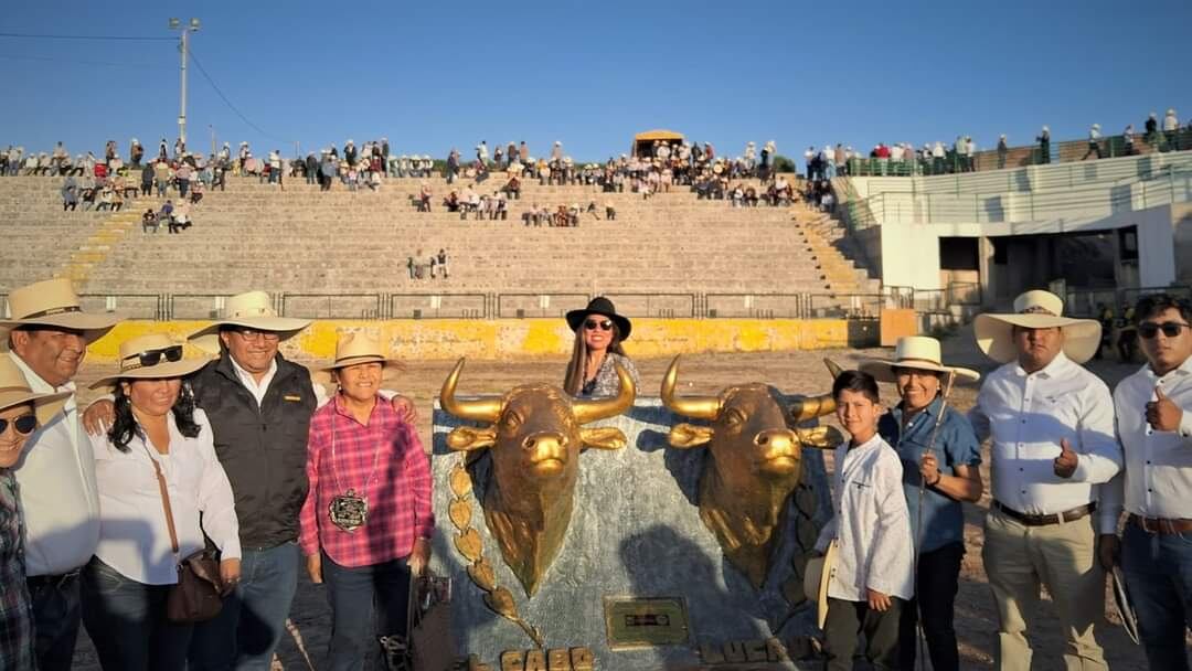 Vecinos fueron los espectadores de tradición arequipeña en complejo. (Foto: Difusión)