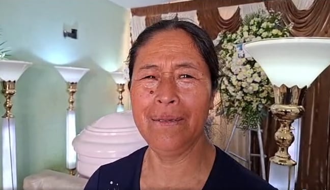 Laura Cruz exige que la muerte de su hija Melany no quede impune. Sus restos serán enterrados en el cementerio El Remanso./Foto: Exitosa Trujillo.