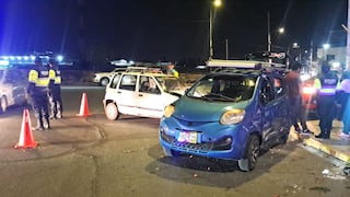 Arequipa: Choque entre tico y auto deja heridos, entre ellos dos menores y un adulto mayor (VIDEO)